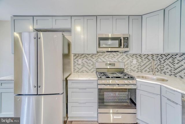 7322 DREXEL RD, Philadelphia, PA 19151