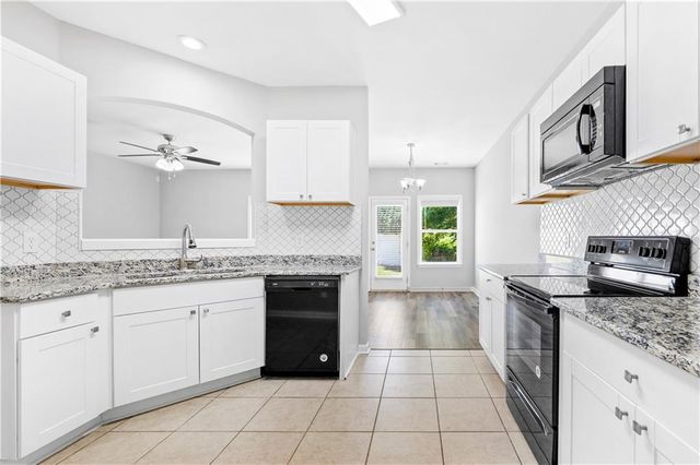 139 Northfield Circle, Dawsonville, GA 30534