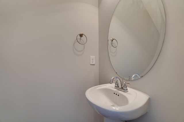 810 Staten Dr, Murfreesboro, TN 37128