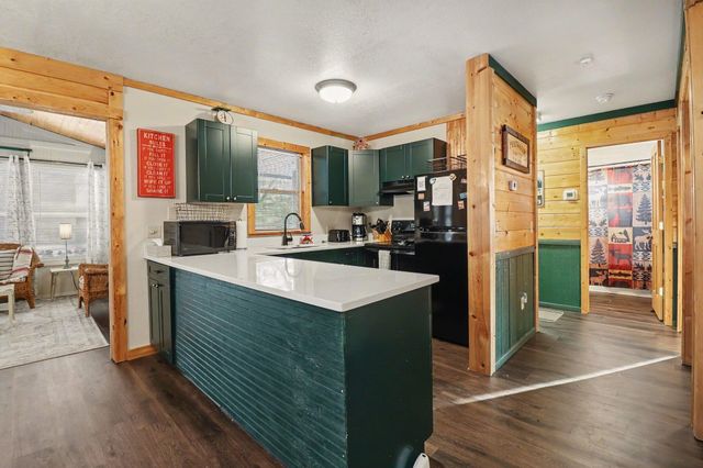5526 Longbridge Road, Pentwater, MI 49449