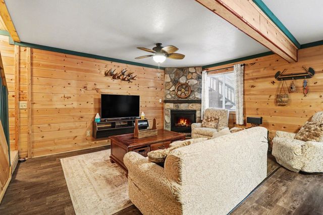 5526 Longbridge Road, Pentwater, MI 49449