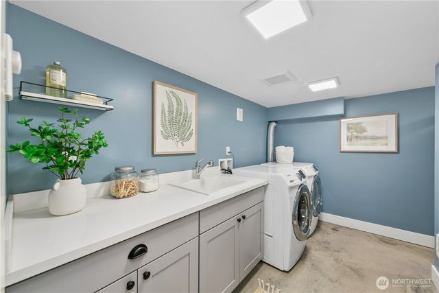 3421 10th Avenue W, Seattle, WA 98119