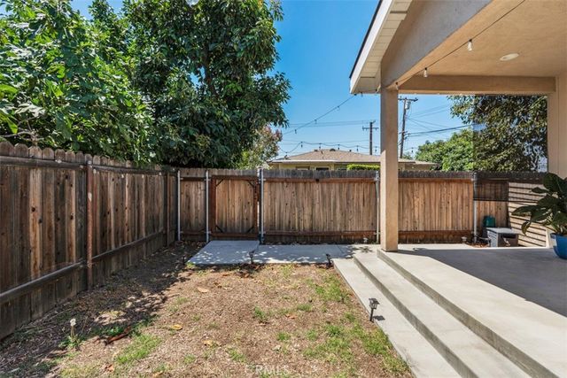 115 E Colorado, Glendora, CA 91740