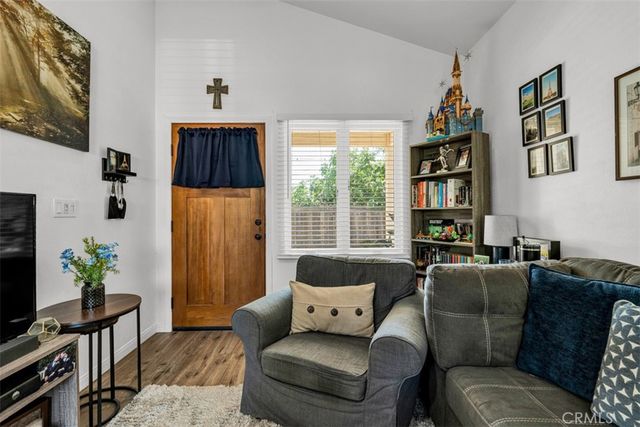 115 E Colorado, Glendora, CA 91740