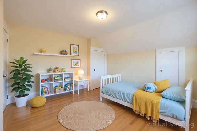 46 Oak St, Attleboro, MA 02703