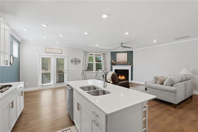 1413 Bluffs Ridge Way, Canton, GA 30114