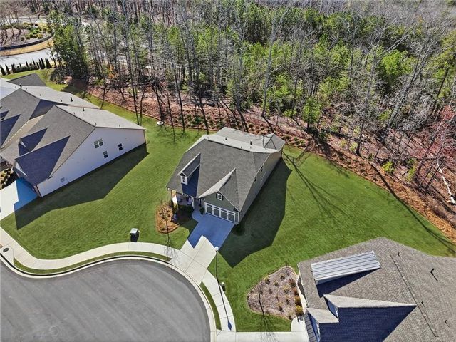 1413 Bluffs Ridge Way, Canton, GA 30114