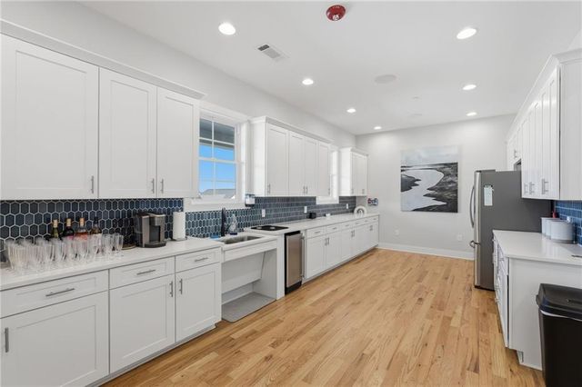 1413 Bluffs Ridge Way, Canton, GA 30114