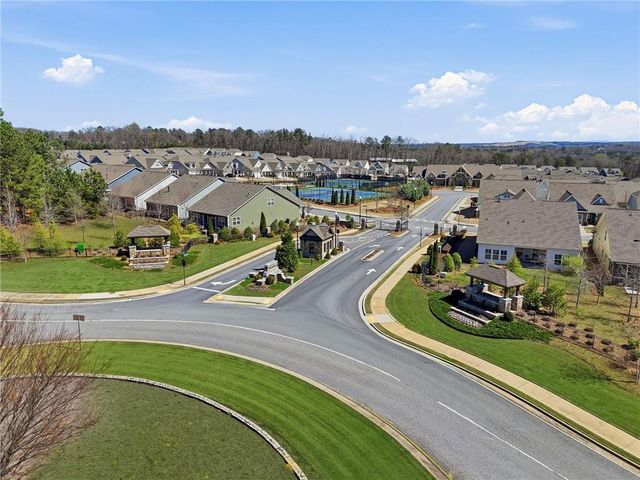 1413 Bluffs Ridge Way, Canton, GA 30114