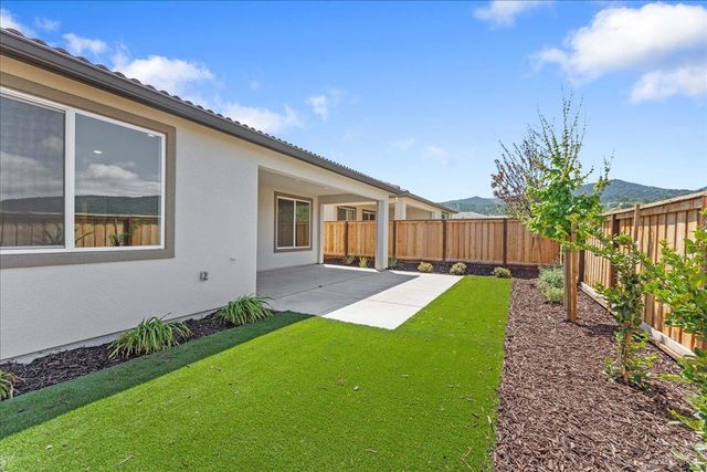 3167 Woody Way, Hollister, CA 95023