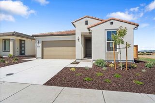 3167 Woody Way, Hollister, CA 95023