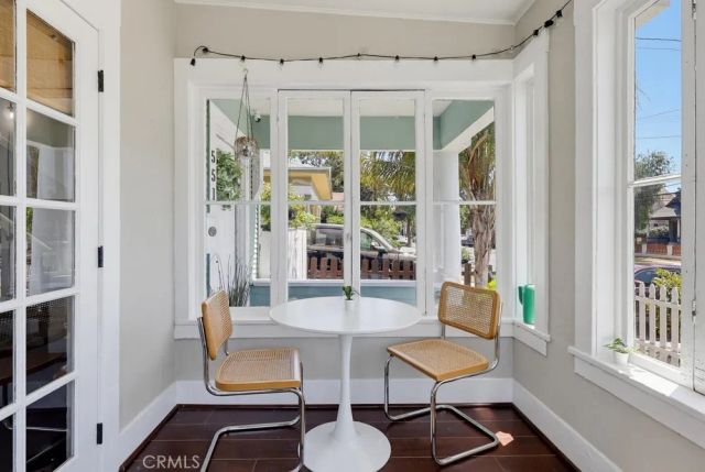 551 W 8th Street, Long Beach, CA 90813