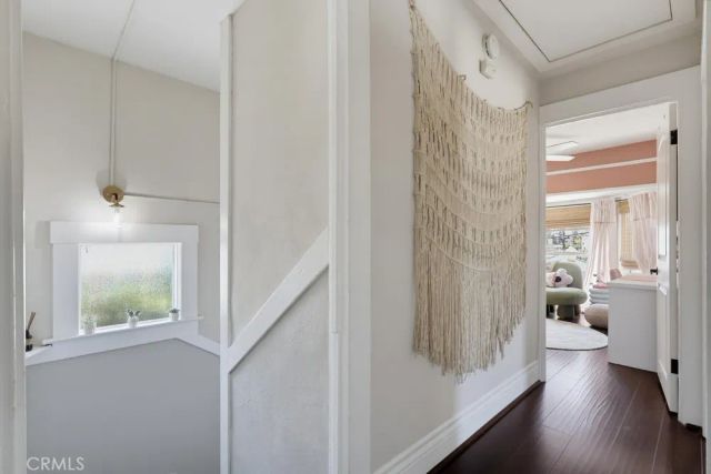 551 W 8th Street, Long Beach, CA 90813