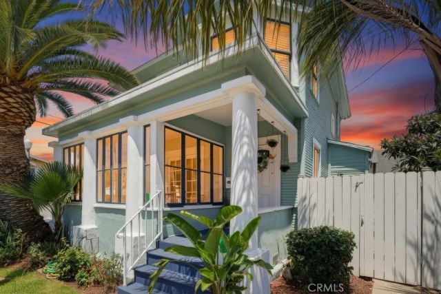 551 W 8th Street, Long Beach, CA 90813