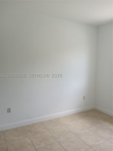 18125 NW 74th Ct 18125, Hialeah, FL 33015