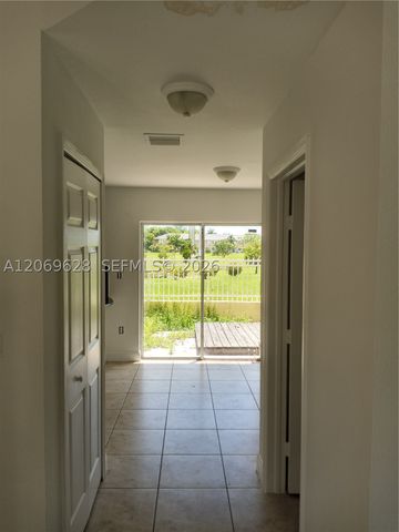18125 NW 74th Ct 18125, Hialeah, FL 33015