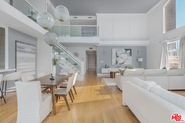 11723 Goshen Avenue 302, Los Angeles, CA 90049
