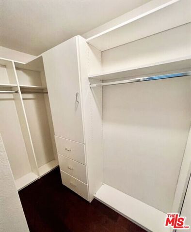 355 N Maple Street 201, Burbank, CA 91505