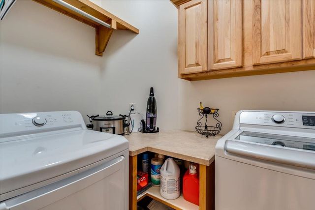 626 N SOMERSET CT, Andover, KS 67002