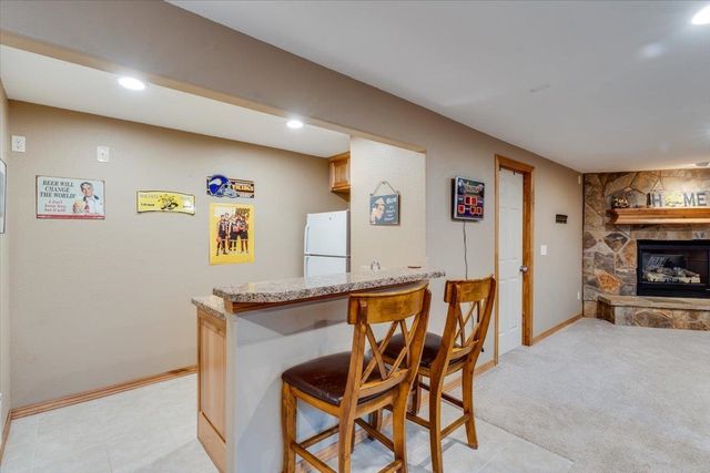 626 N SOMERSET CT, Andover, KS 67002