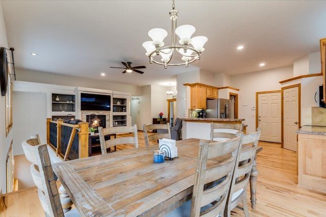 626 N SOMERSET CT, Andover, KS 67002