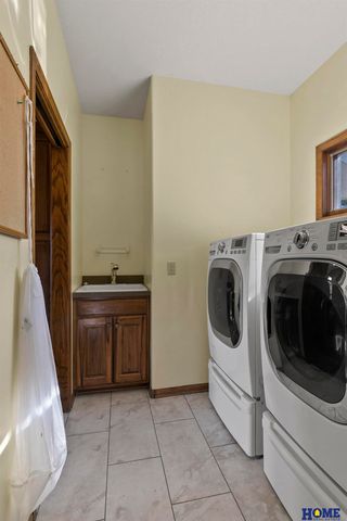 1900 N 162nd Street, Lincoln, NE 68527