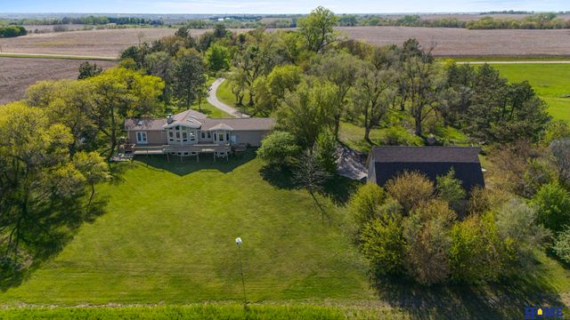 1900 N 162nd Street, Lincoln, NE 68527