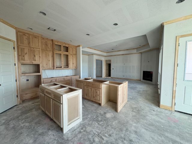 173 Willow Branch Road, Mcgregor, TX 76657