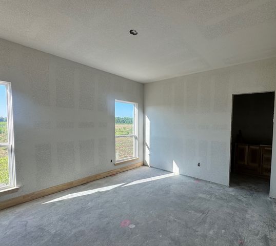 173 Willow Branch Road, Mcgregor, TX 76657