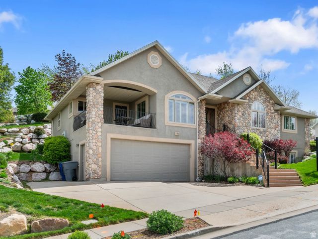 184 N WOOD HILL LN, North Salt Lake, UT 84054