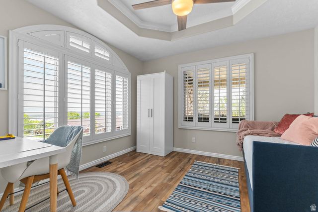 184 N WOOD HILL LN, North Salt Lake, UT 84054