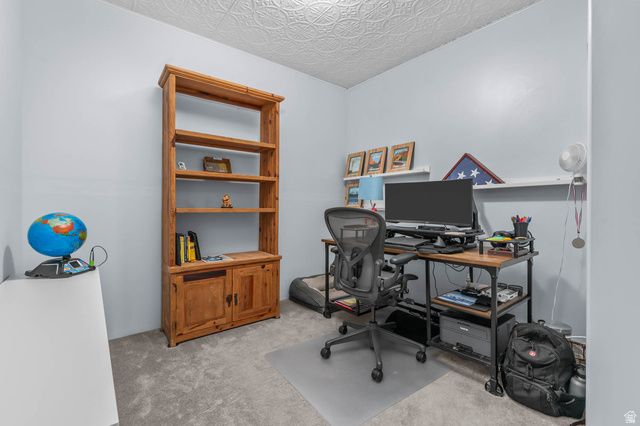 184 N WOOD HILL LN, North Salt Lake, UT 84054