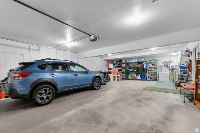 184 N WOOD HILL LN, North Salt Lake, UT 84054
