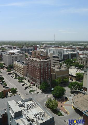 1125 Q Street PH102, Lincoln, NE 68508