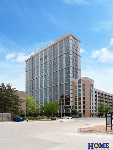 1125 Q Street PH102, Lincoln, NE 68508