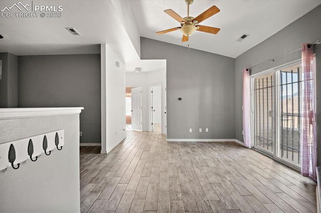 2002 Legacy Ridge View 207, Colorado Springs, CO 80910