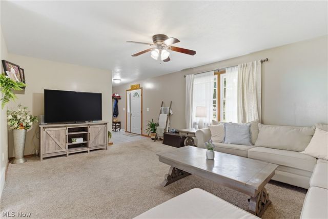 313 Glenview Avenue, Dover, OH 44622