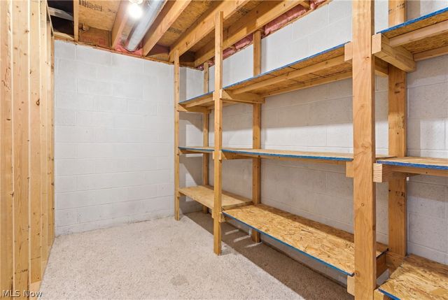313 Glenview Avenue, Dover, OH 44622
