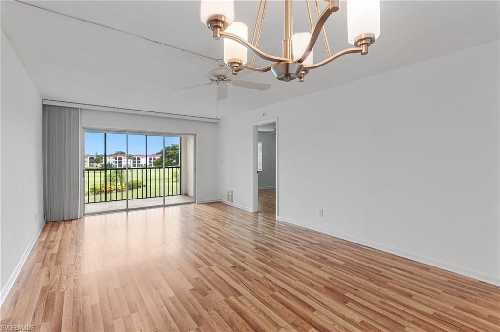 13 High Point CIR N 209, NAPLES, FL 34103 — photo 2