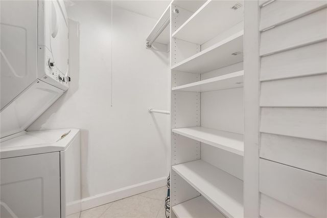 3206 W AZEELE STREET 129, Tampa, FL 33609