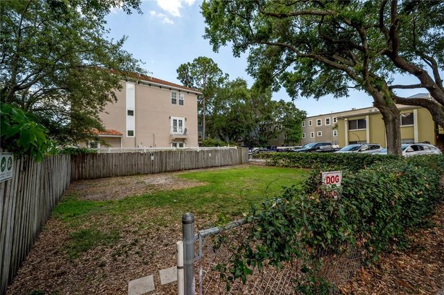 3206 W AZEELE STREET 129, Tampa, FL 33609