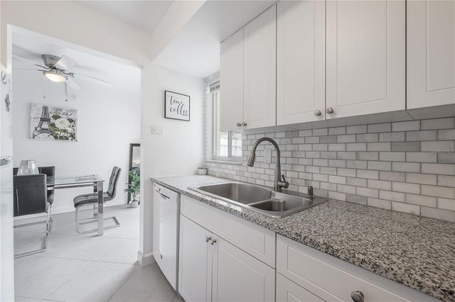 3206 W AZEELE STREET 129, Tampa, FL 33609