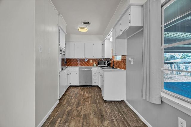 2500 Larry Dr, Big Spring, TX 79720