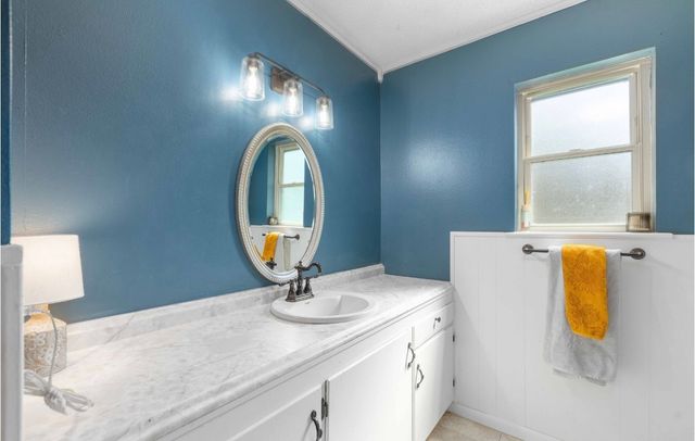 1703 Southgate Drive, Brownwood, TX 76801