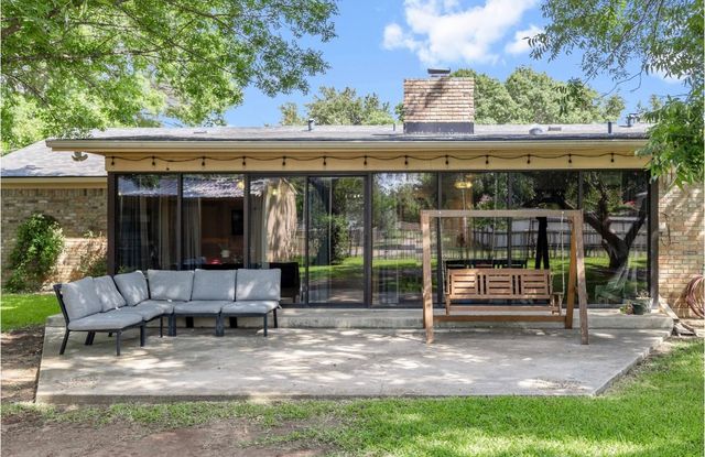 1703 Southgate Drive, Brownwood, TX 76801
