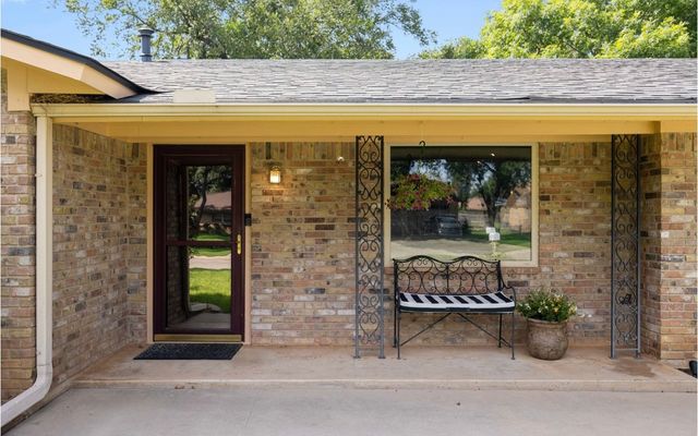 1703 Southgate Drive, Brownwood, TX 76801
