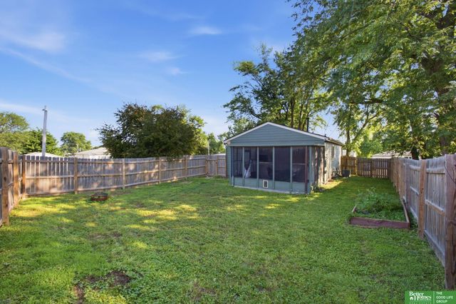 7416 Frederick Avenue, La Vista, NE 68128
