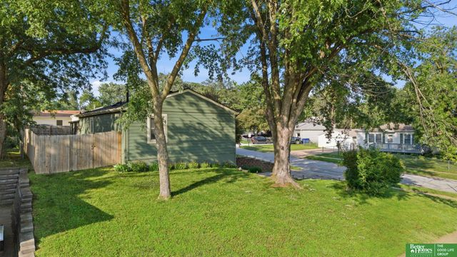 7416 Frederick Avenue, La Vista, NE 68128