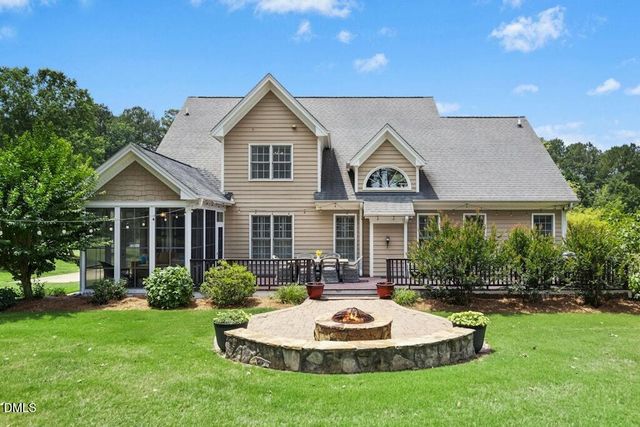 732 Parkridge Drive, Clayton, NC 27527