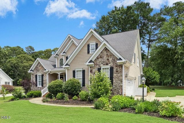 732 Parkridge Drive, Clayton, NC 27527